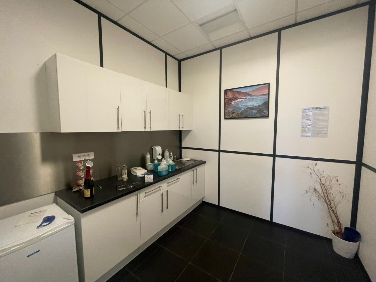 Commerce Saint-Herblain 233m² Location commerce Saint-Herblain Loire-Atlantique OLCOM2531143 6